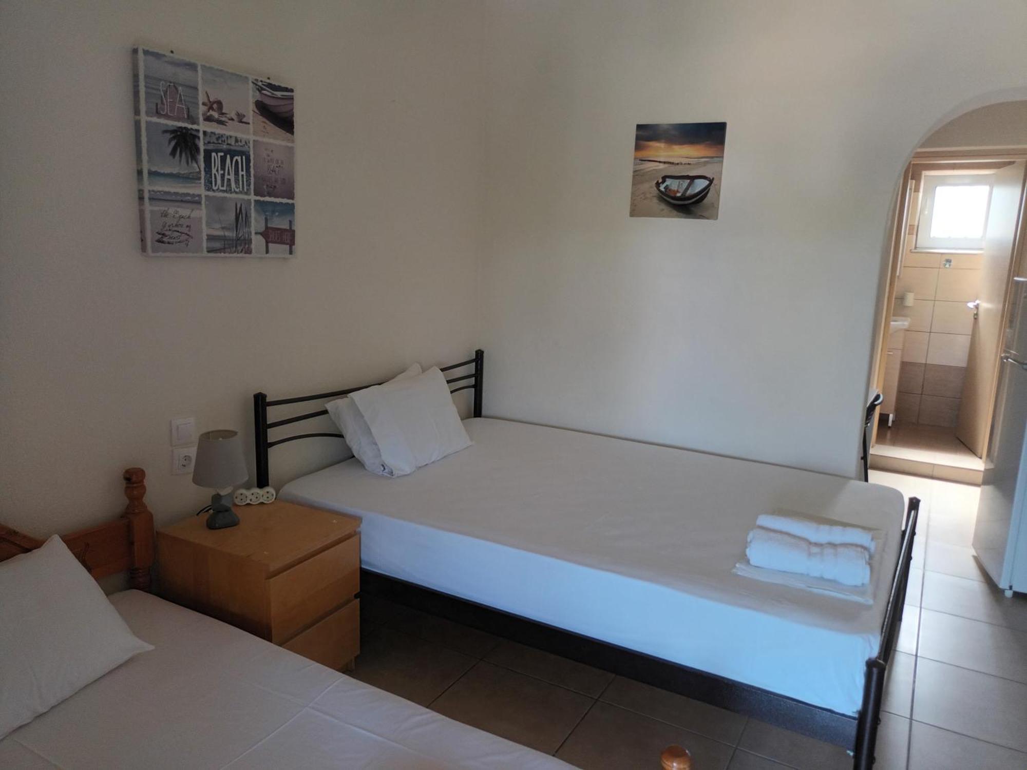 Velika Beach Rooms Exteriör bild